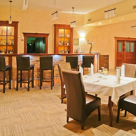 Hotel Malta ดองโบรวา กูร์นิตชา ภายนอก รูปภาพ